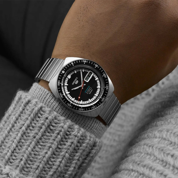 SEIKO 5 Sports 55 100 39.5mm SRPK17