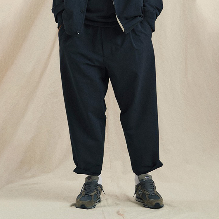 Штаны nanamica SS22 Double Pleat Pants (хаки) — фото 5