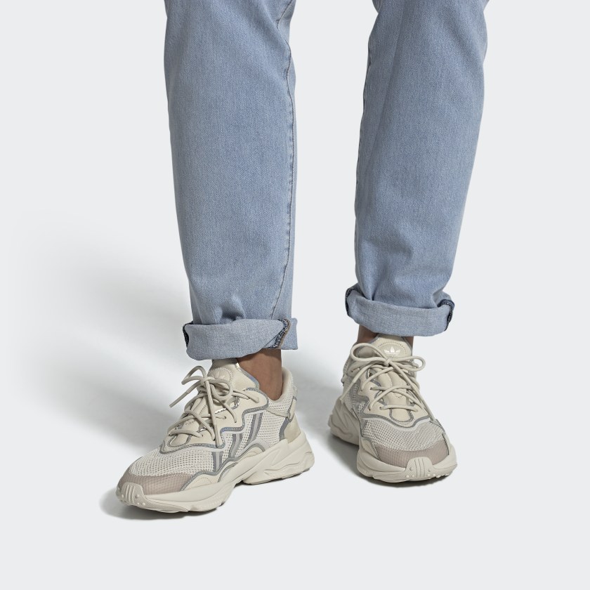 Кроссовки adidas originals Ozweego (бежевые) — фото 7