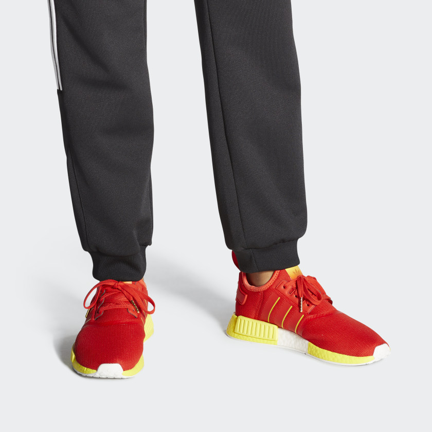 Кроссовки adidas originals NMD_R1 (красно-желтые) — Красный / жёлтый — фото 7