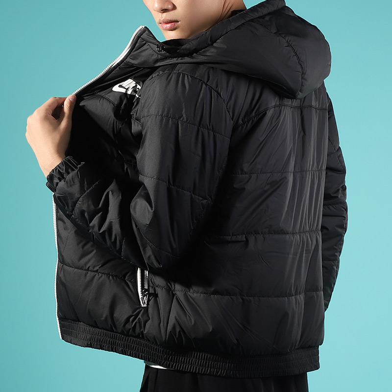 Мужская куртка Nike Hooded Winter Jacket (черная) — фото 4