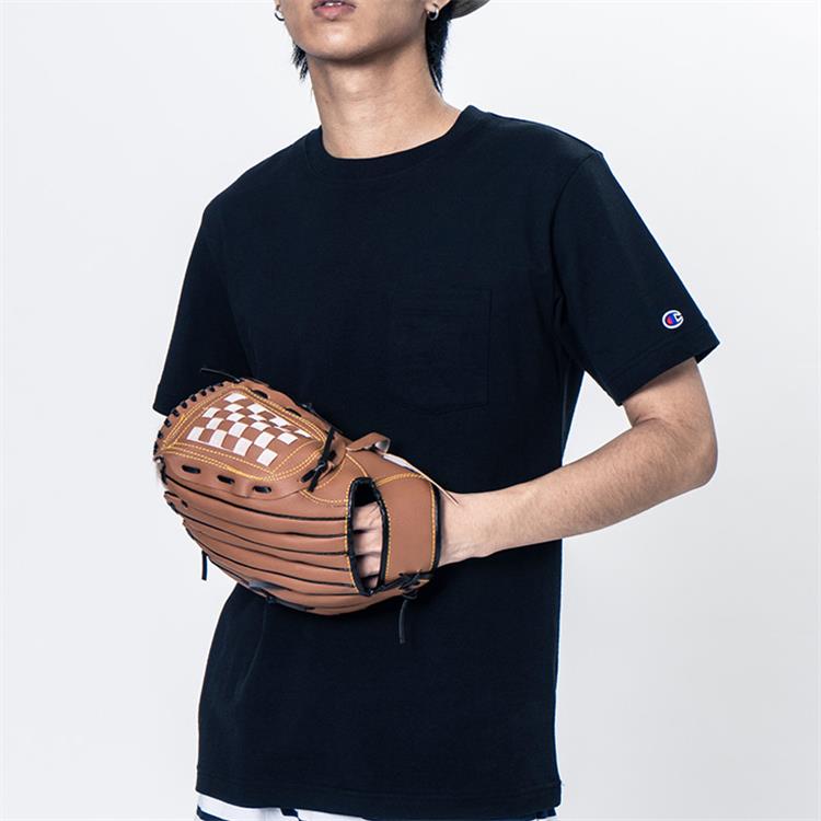 Футболка Champion Pocket Tee (черная) — фото 2
