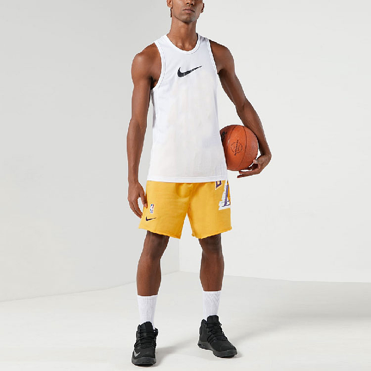 Nike Basketball Shorts Men’s Yellow