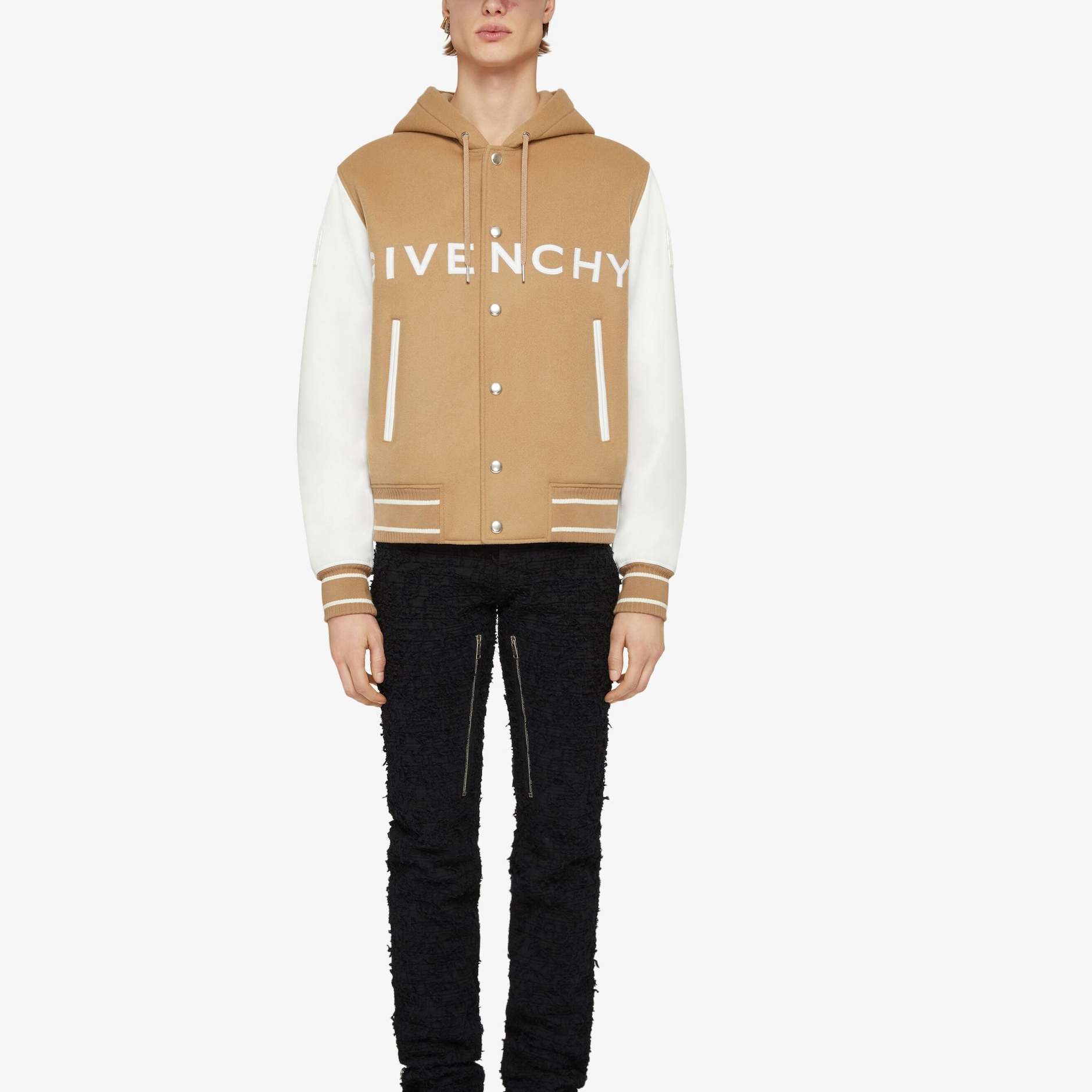 GIVENCHY FW22 Logo  