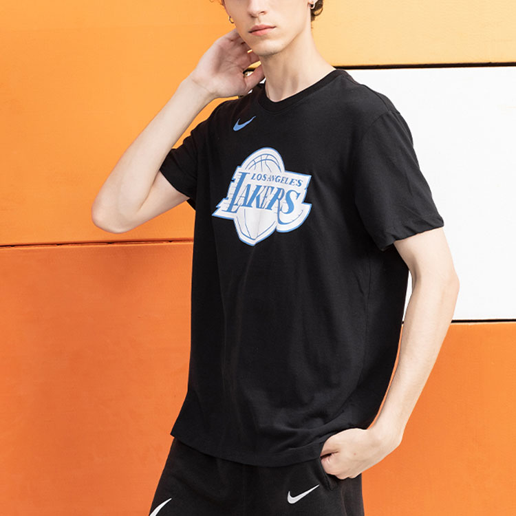 Мужская футболка Nike AS LAL M DRY TEE ES CE LGO (черная) — фото 4