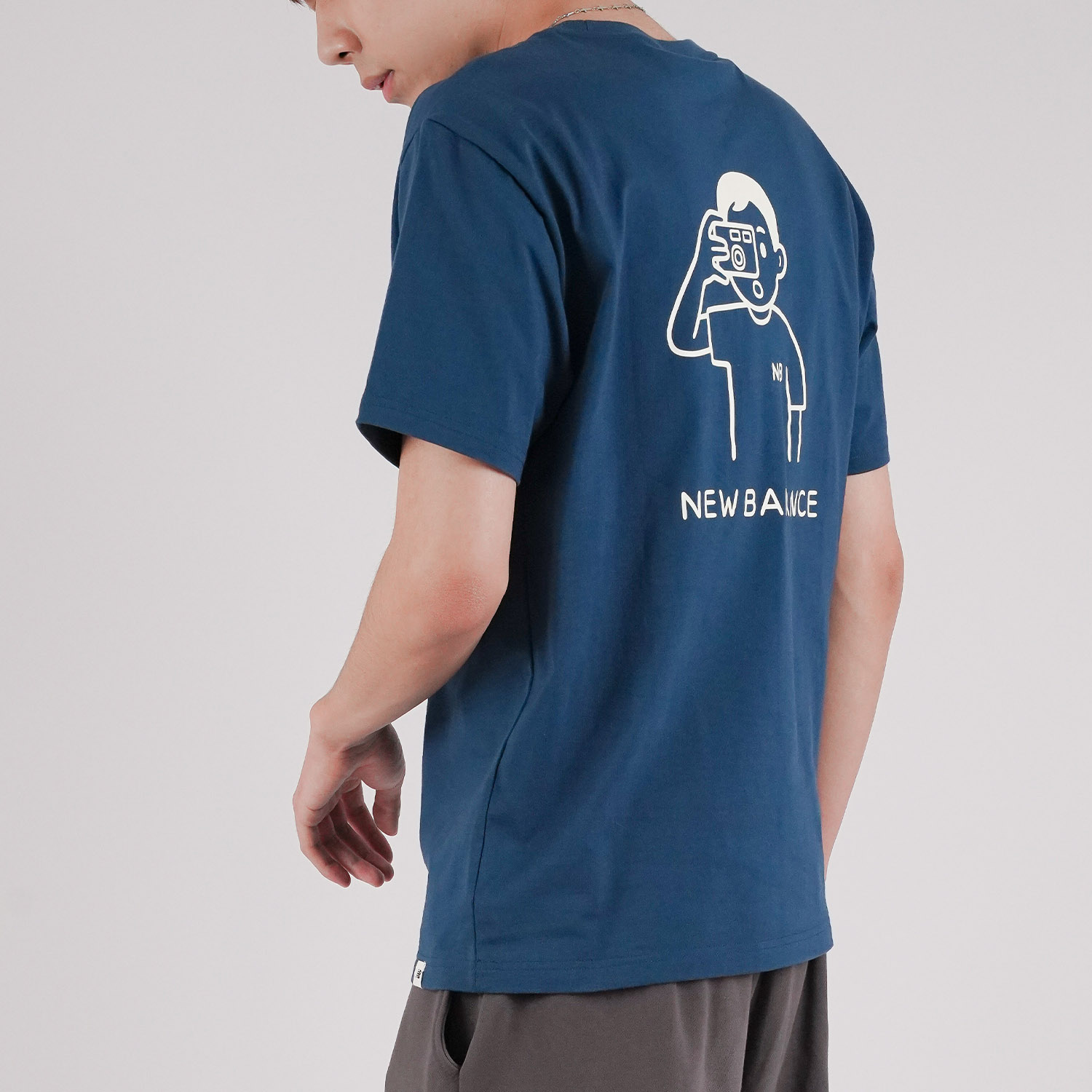 Футболка New Balance New Balance Noritake T (темно-синяя) — фото 3
