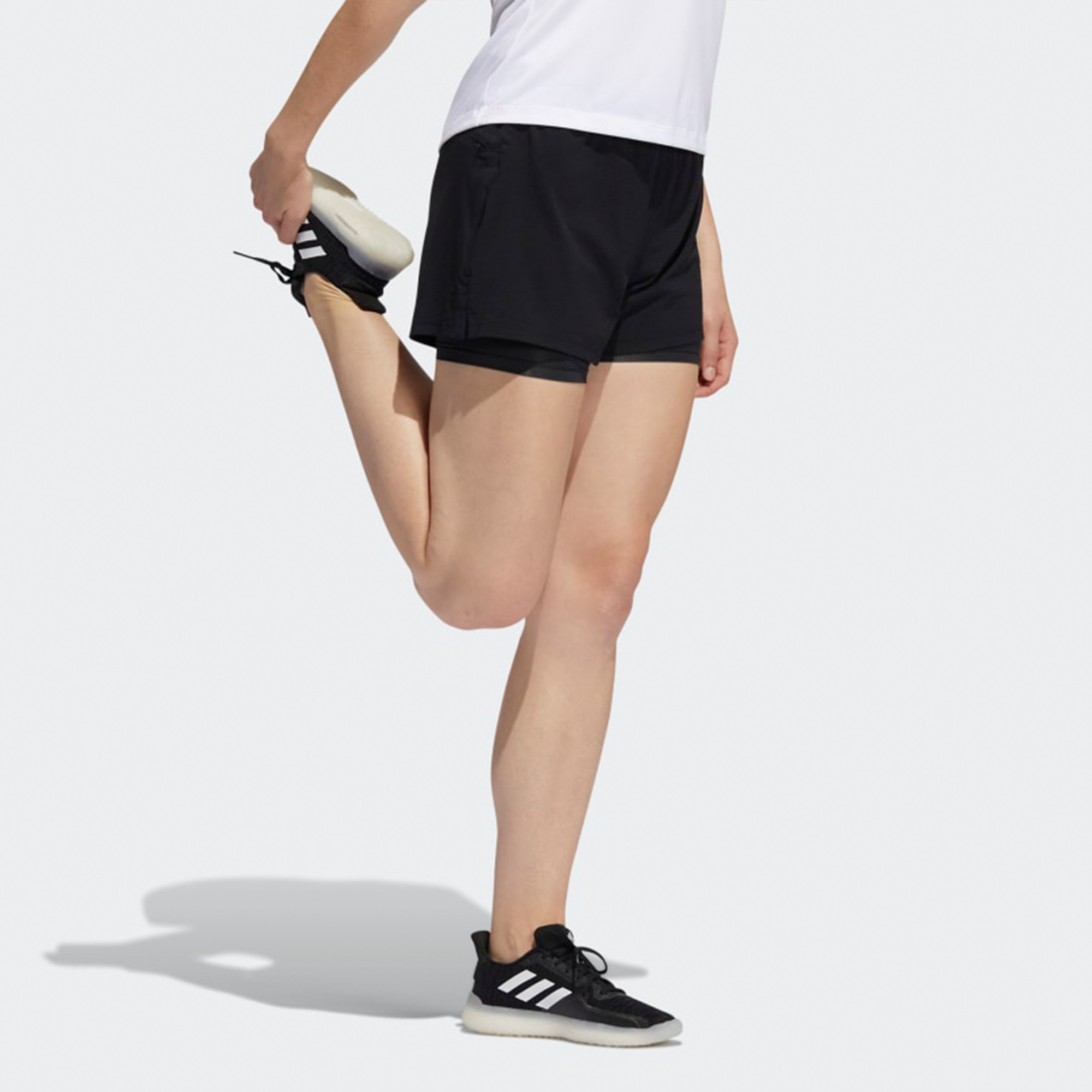 Женские шорты adidas Trng Shor H.rdy (черные) — фото 3