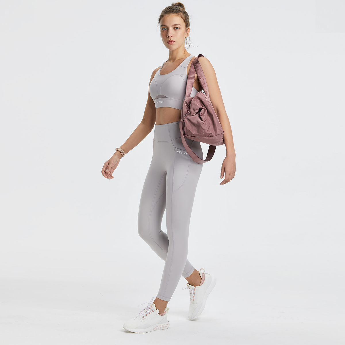HOTSUIT Fitness Sets Women’s Crew Neck Moderate