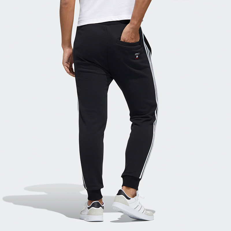 Мужские спортивные штаны adidas neo × M Ccny Ww Tp (черные) — фото 2