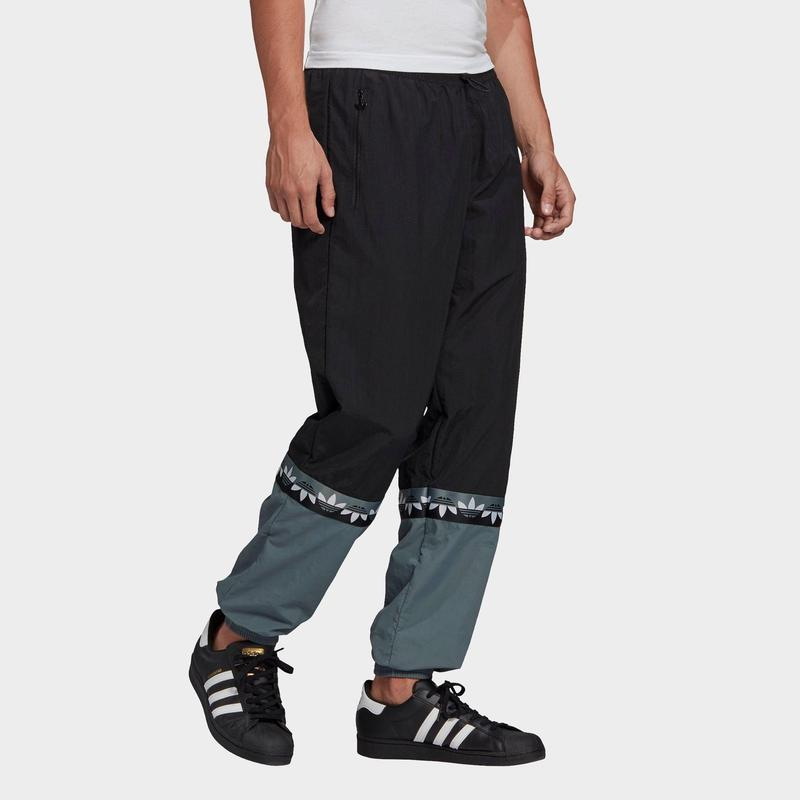 Adidas Originals Sports Pants Men’s Black Moderate