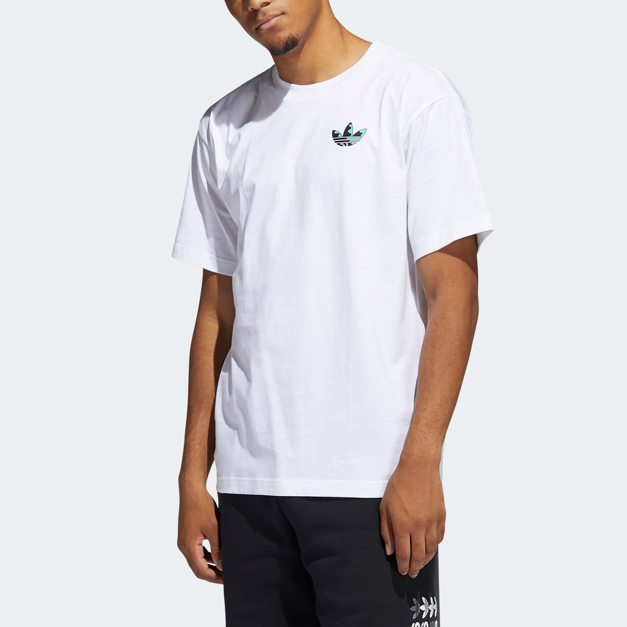Мужская футболка adidas originals (белая) — фото 2