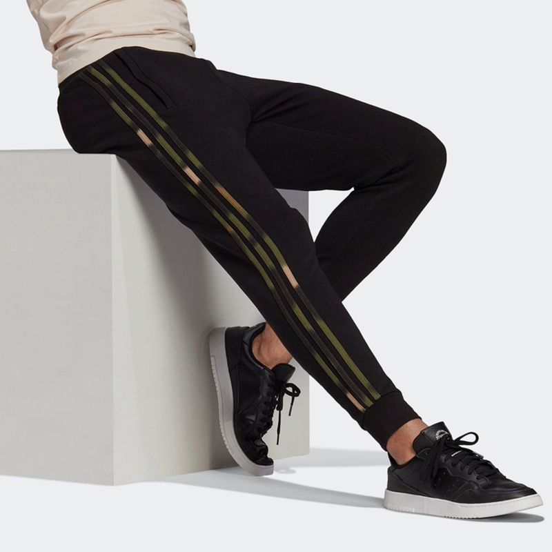 Adidas Originals Sports Pants Men’s Black Moderate
