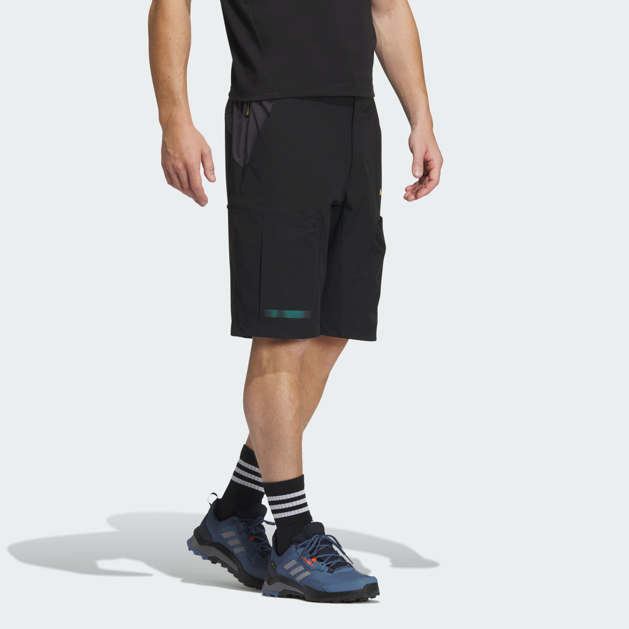 Adidas Sports Shorts Men’s Black Moderate