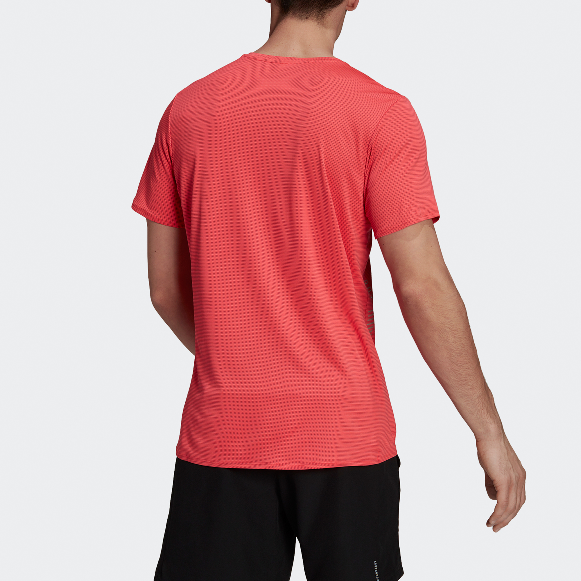Adidas Running T Shirts Men’s Bright Pink Red Fluorescent Crew Neck Moderate Straight Fit