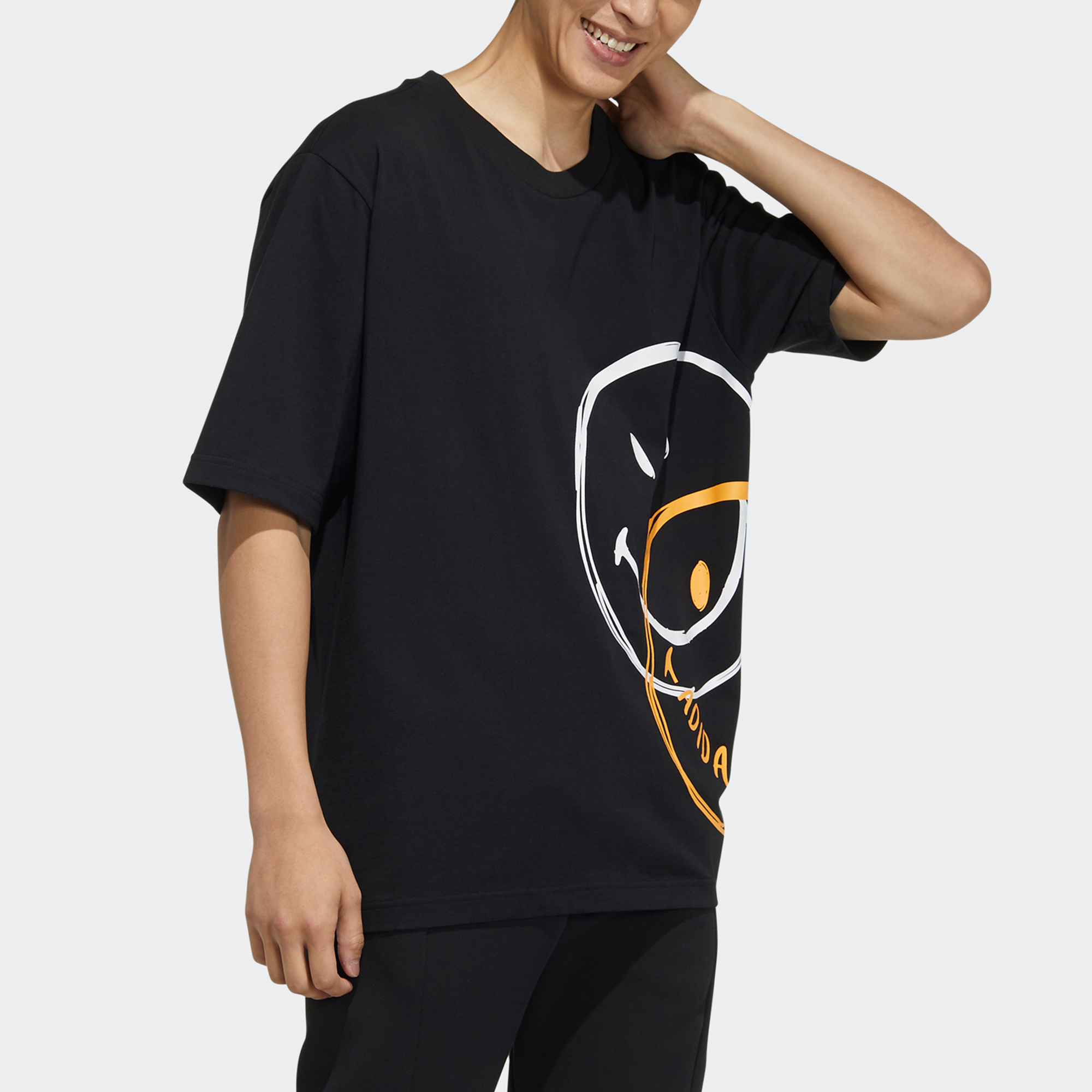 Мужская футболка adidas neo U Csmy Tee T (черная) — фото 5