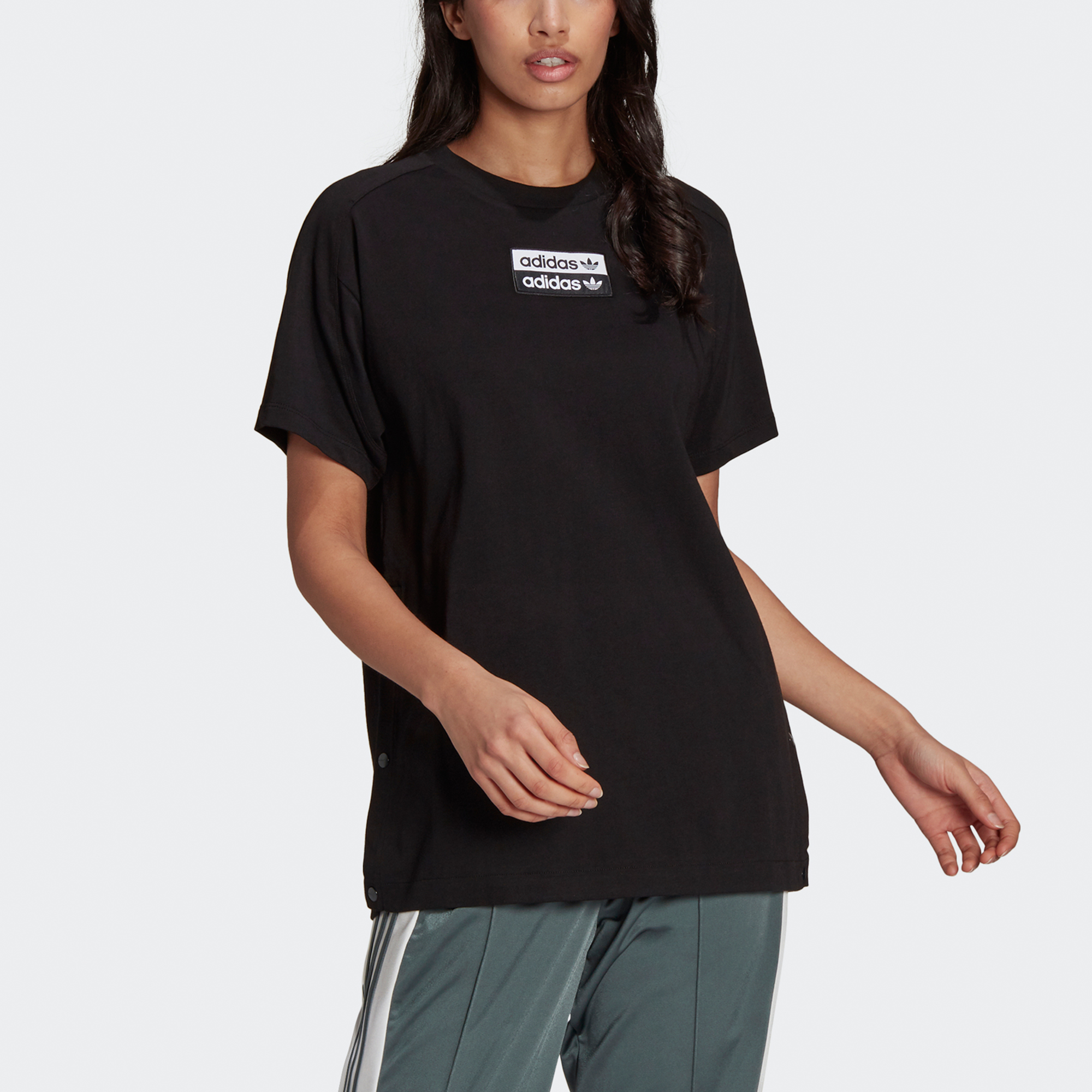 Женская футболка adidas с кнопками (черная) — фото 2