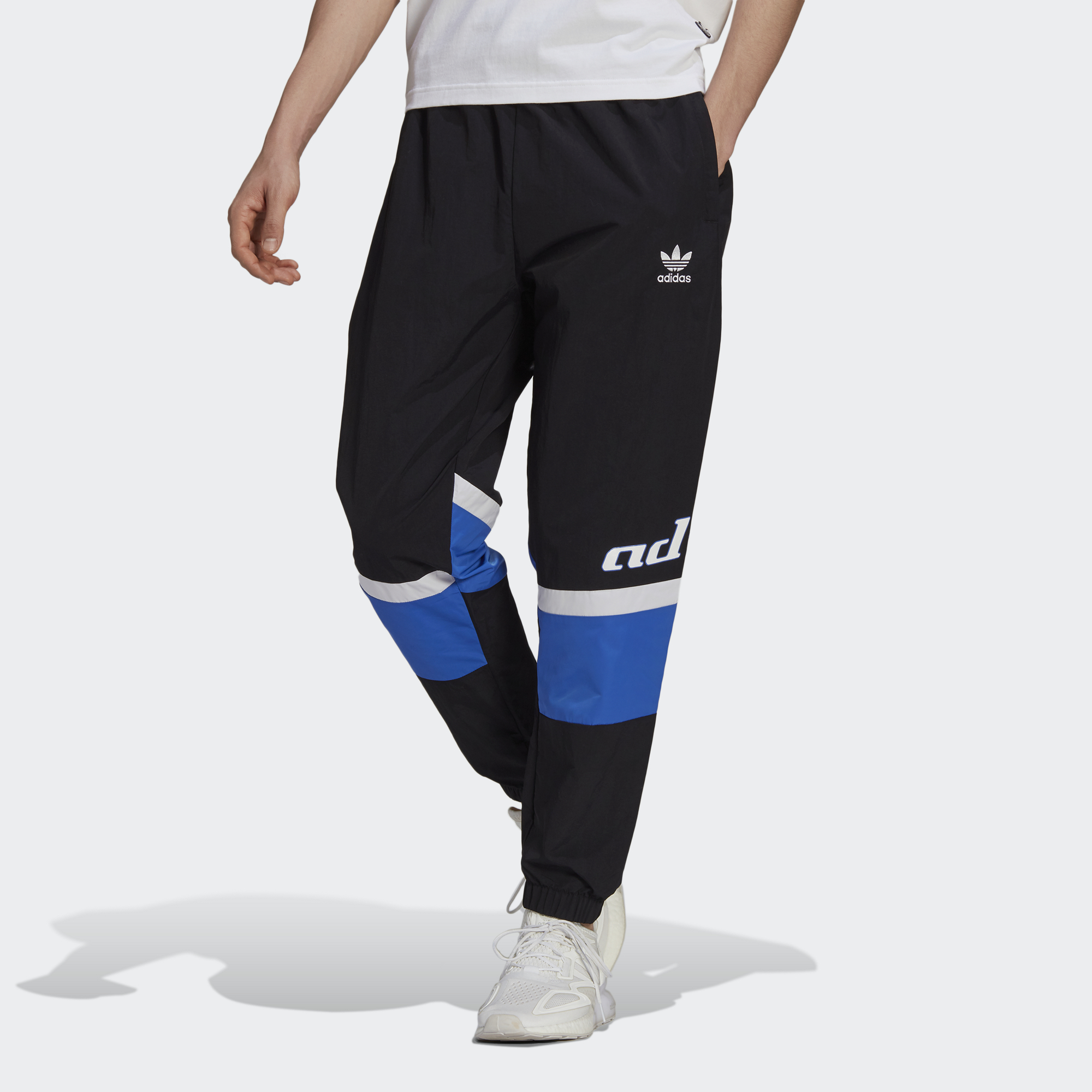 Мужские брюки adidas originals Logo (черные) — фото 2