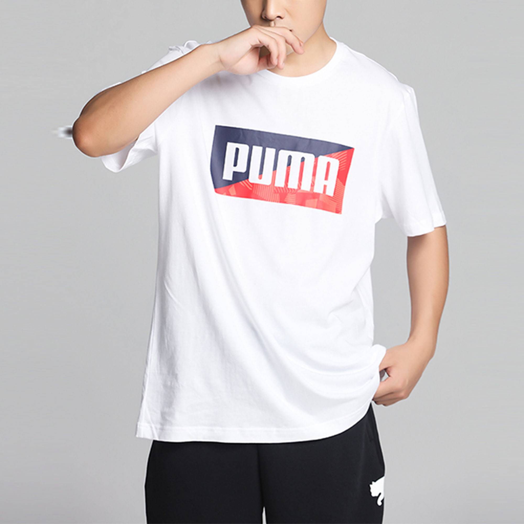 Мужская футболка PUMA Flock Graphic Logo (белая) — фото 5
