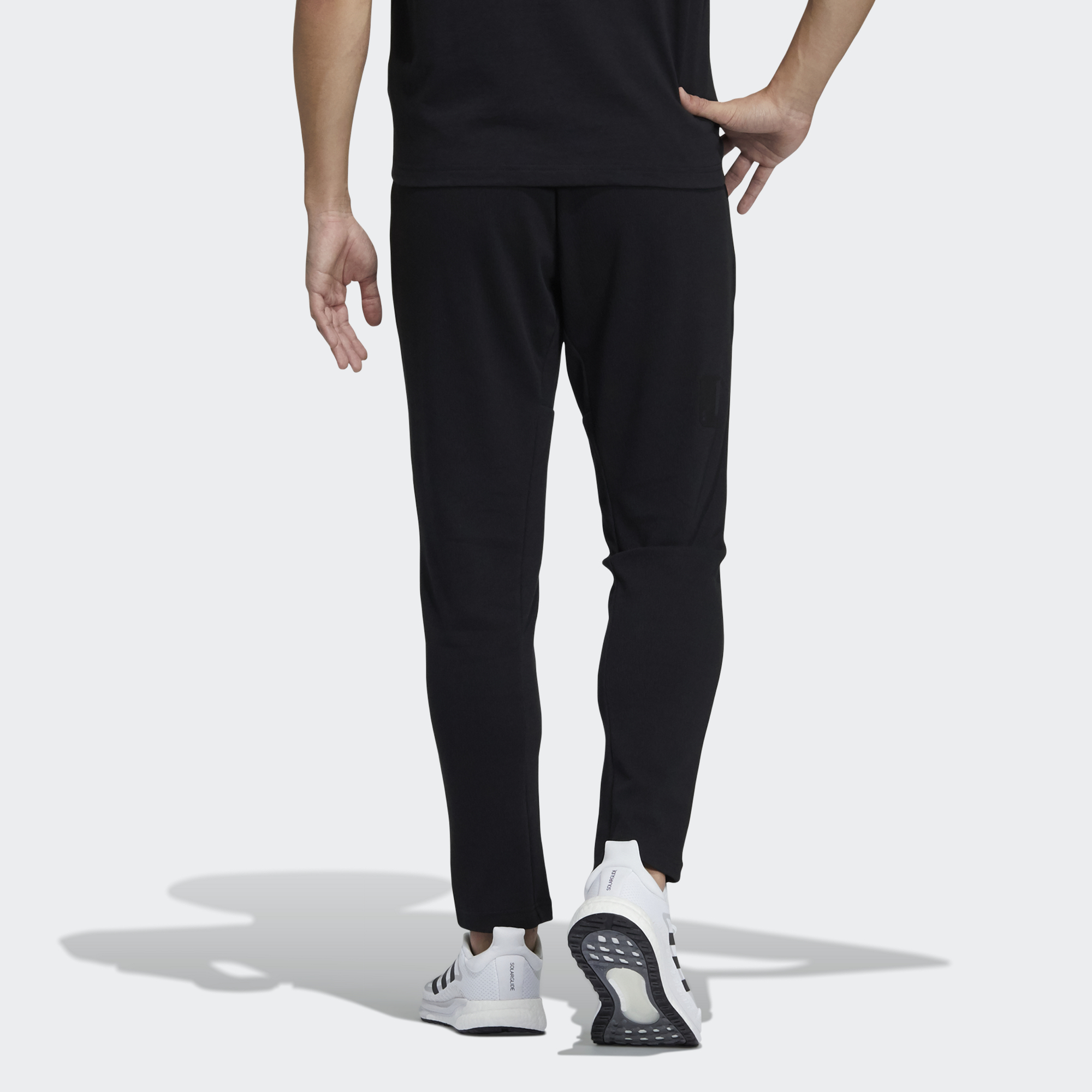 Мужские штаны adidas Wj Pnt Dk Lw (черные) — фото 2