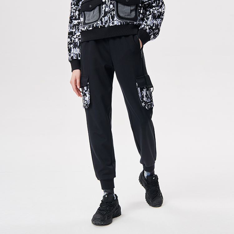 FILA FUSION X White Mountaineering FILA FUSION Hakusan L Collaboration Collection Sports Pants Women’s Pitch Black Moderate