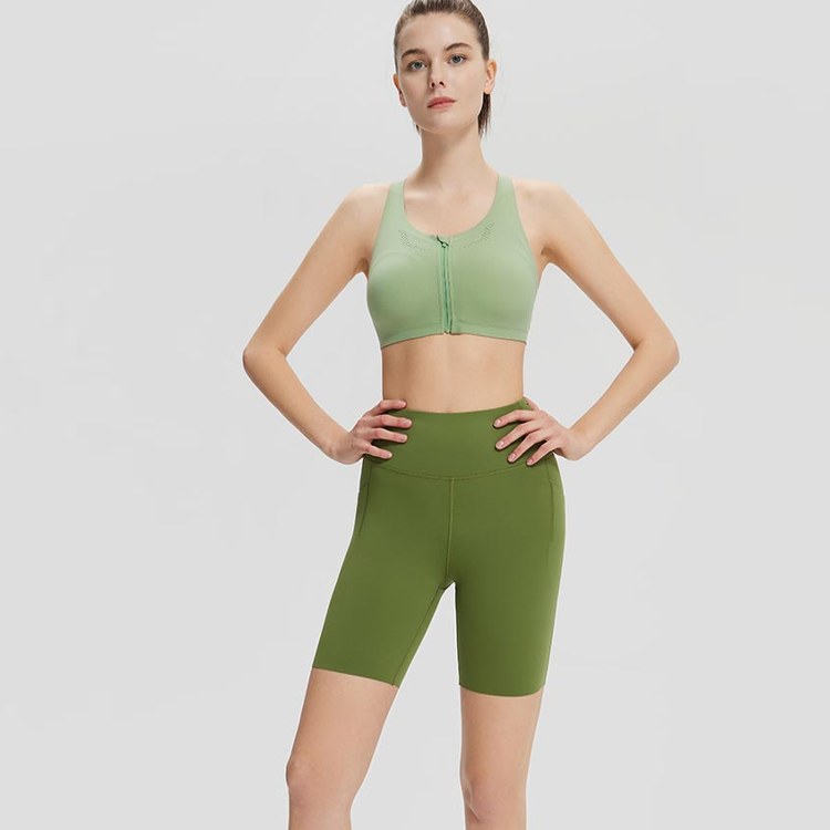 Saucony Sports Shorts Women’s Coral Green Moderate Tight Pants