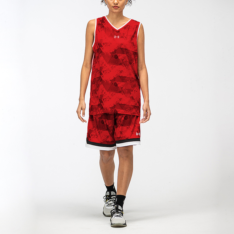 Under Armour Sports Shorts Unisex Red Moderate