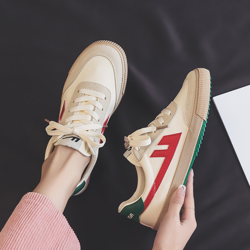 Warrior Wear resistant, Lightweight, Breathable, And Non slip. Low top Canvas Shoes Unisex Beige Red