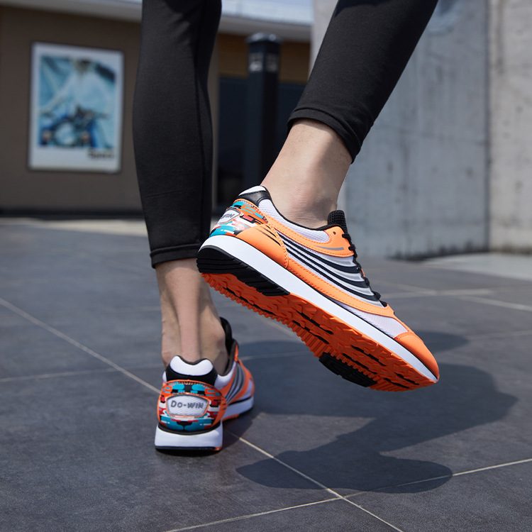 DO WIN Comfortable Cushioning Slip Resistant Abrasion Resistant Breathable Coverage