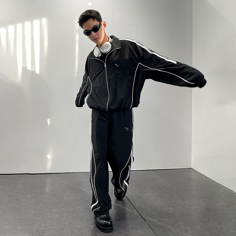 ROARINGWILD ARCH  SS23    