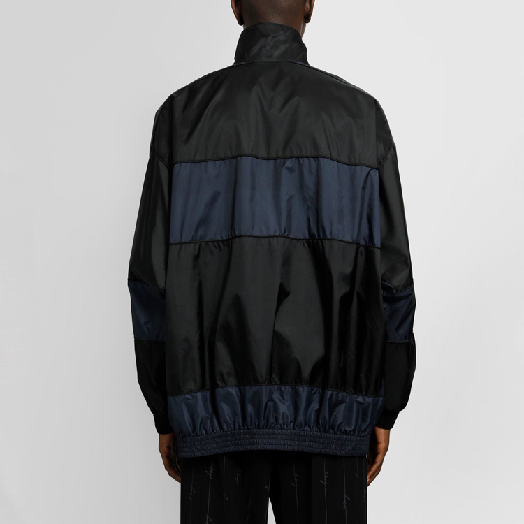 Мужские ветровки Balenciaga Spliced Windbreaker (черно-синие) — фото 5