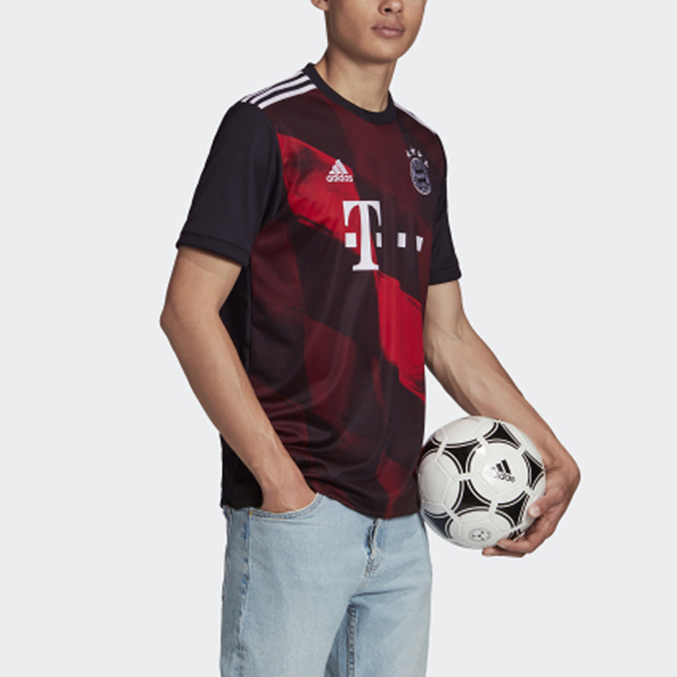 Футболка adidas T (черная) — фото 5