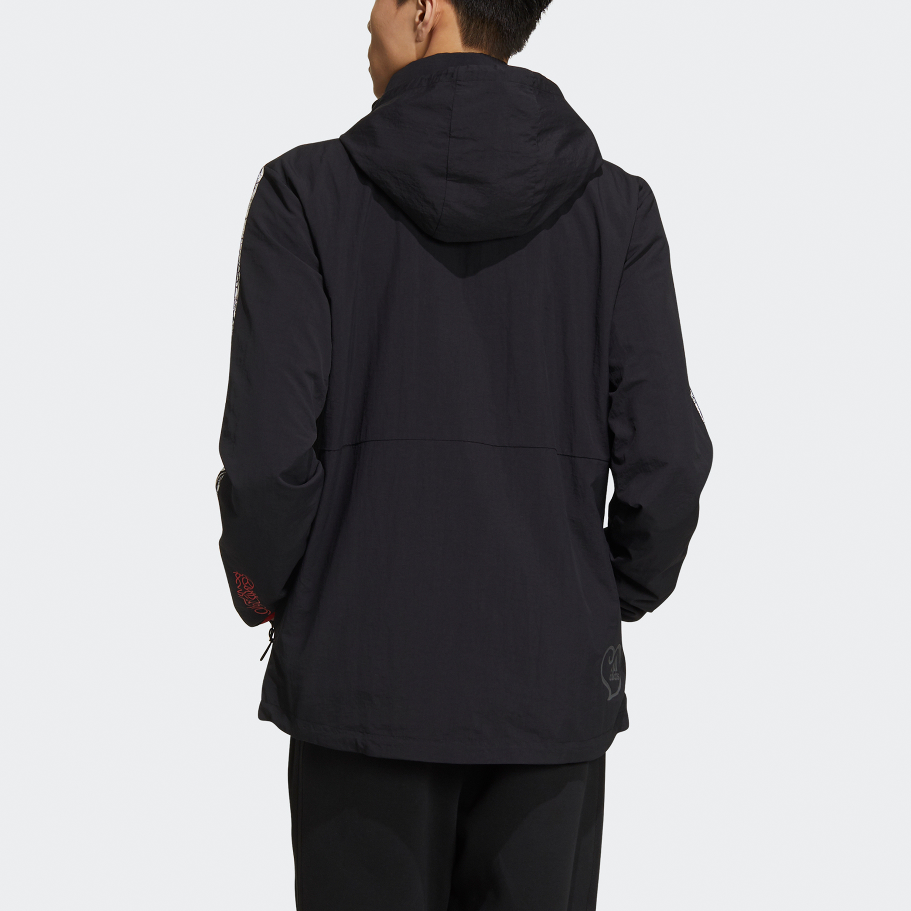 Мужская куртка adidas VD Windbreaker (черная) — фото 4