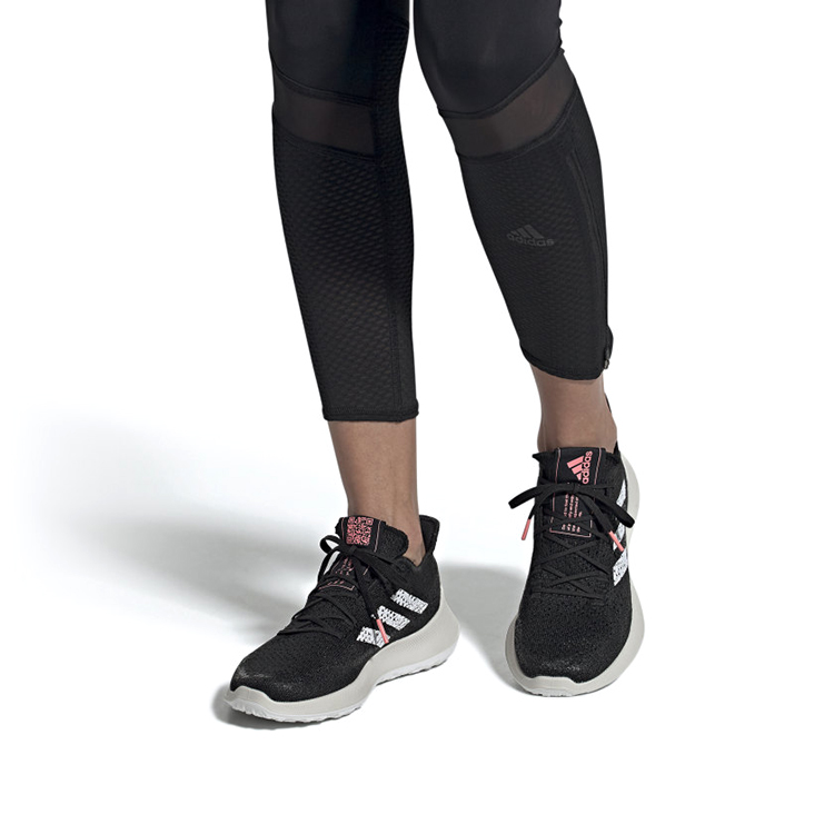 Женские кроссовки adidas SenseBounce+ Summer.Rdy (черно-бело-розовые) — Чёрный / белый / розовый — фото 7