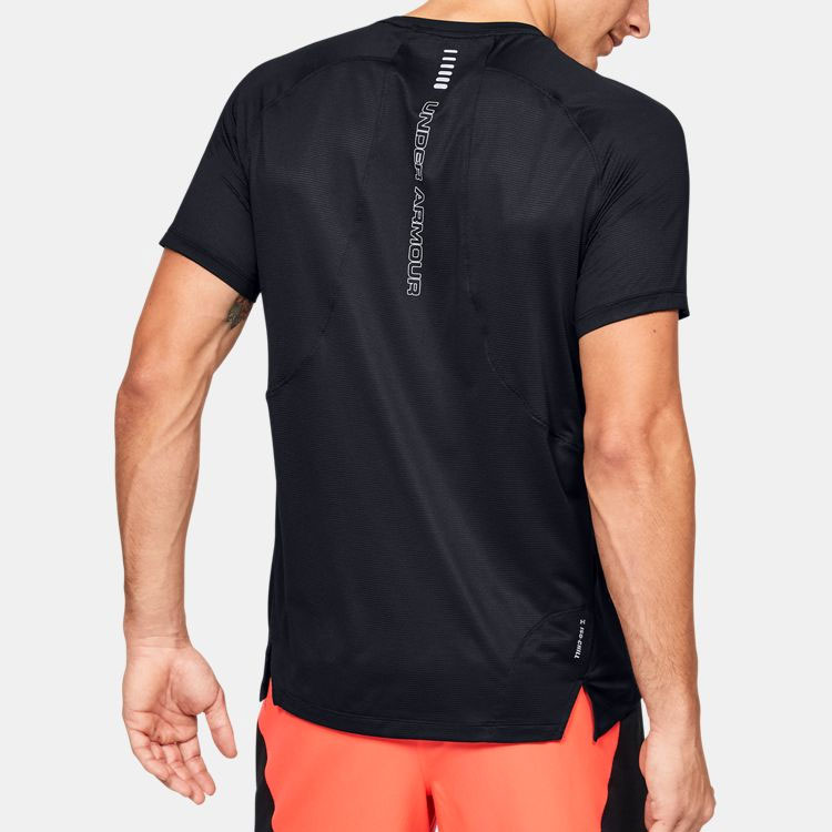 Under Armour Qualifier Fitness Clothing Men’s Black Moderate