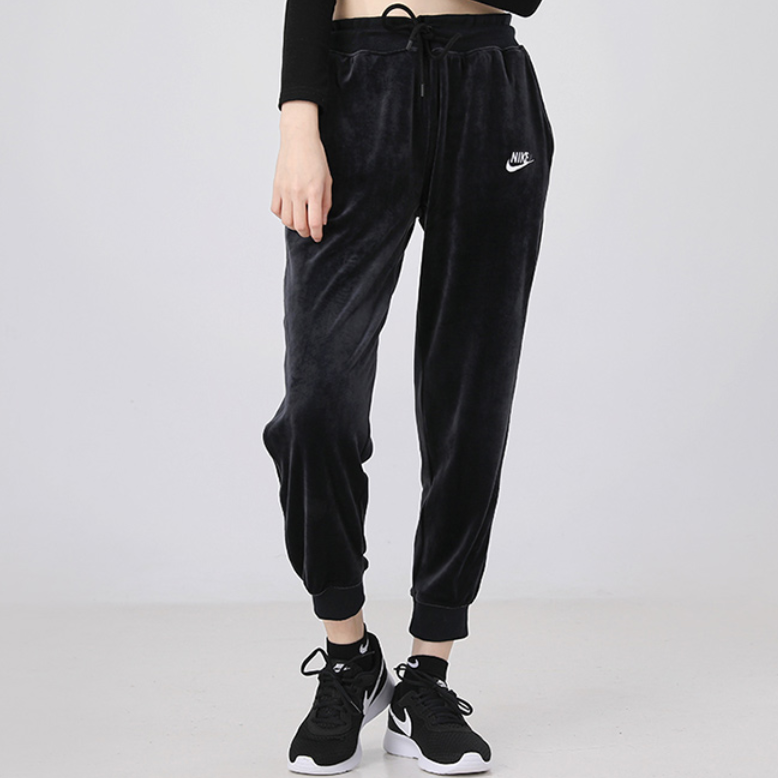 Nike Sports Pants Women’s Black Moderate