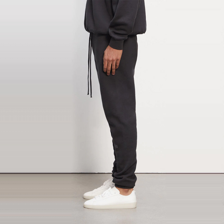 Штаны Fear of God Essentials FW20 Sports Trousers Black (черные) — фото 6