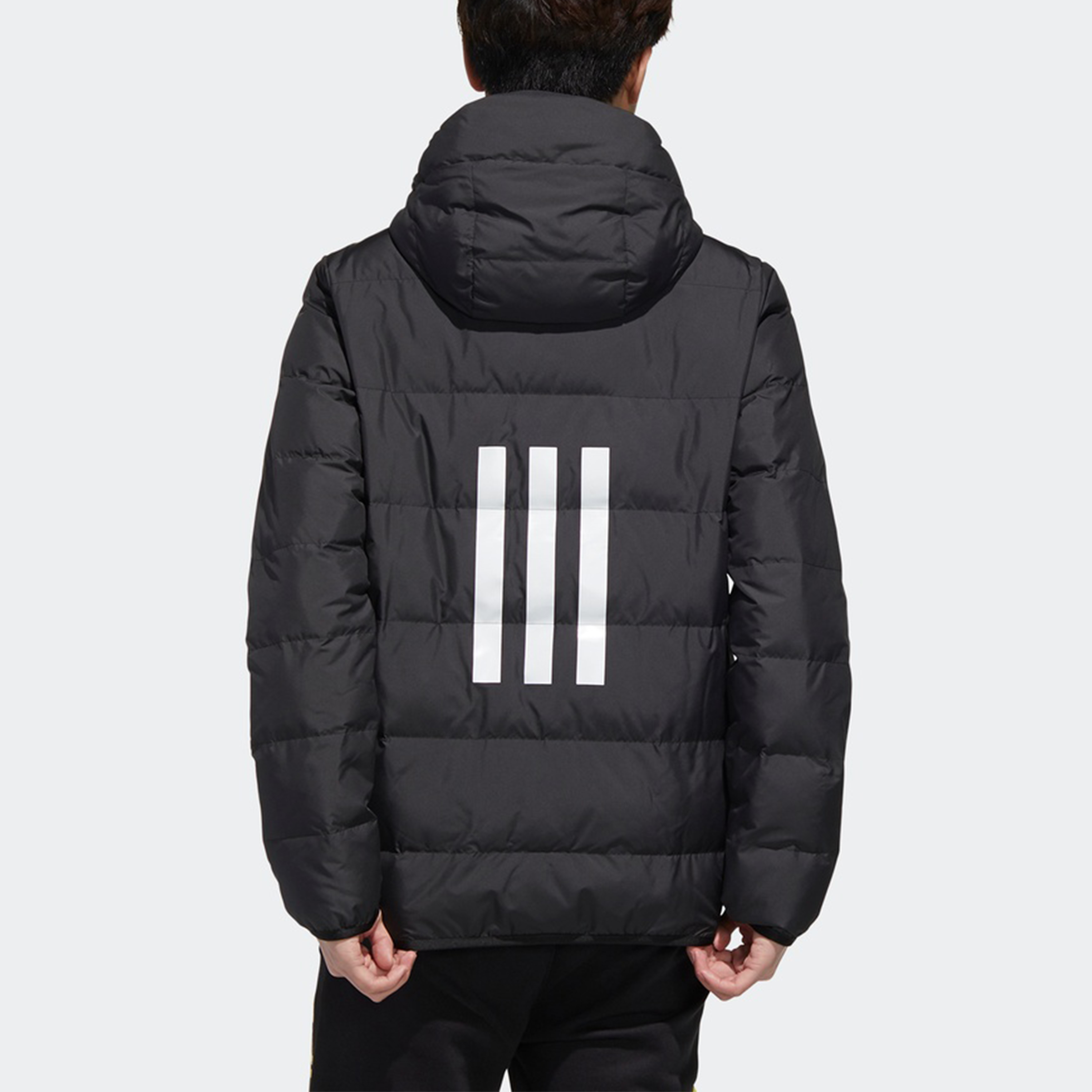 Мужской пуховик adidas neo M Trans Dwn Jkt (черный) — фото 4