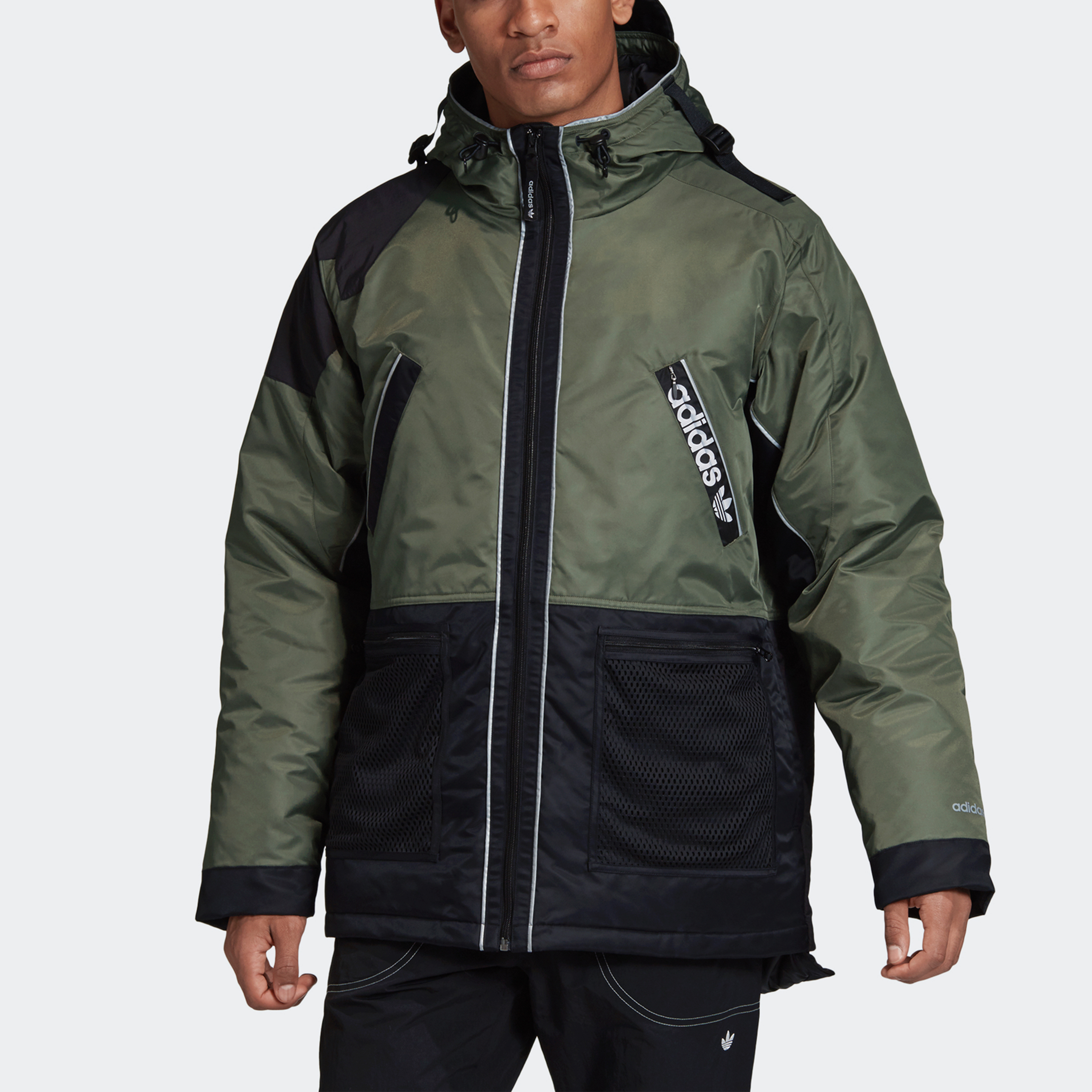 Мужская куртка adidas originals Adventure (черно-зеленый) — фото 3