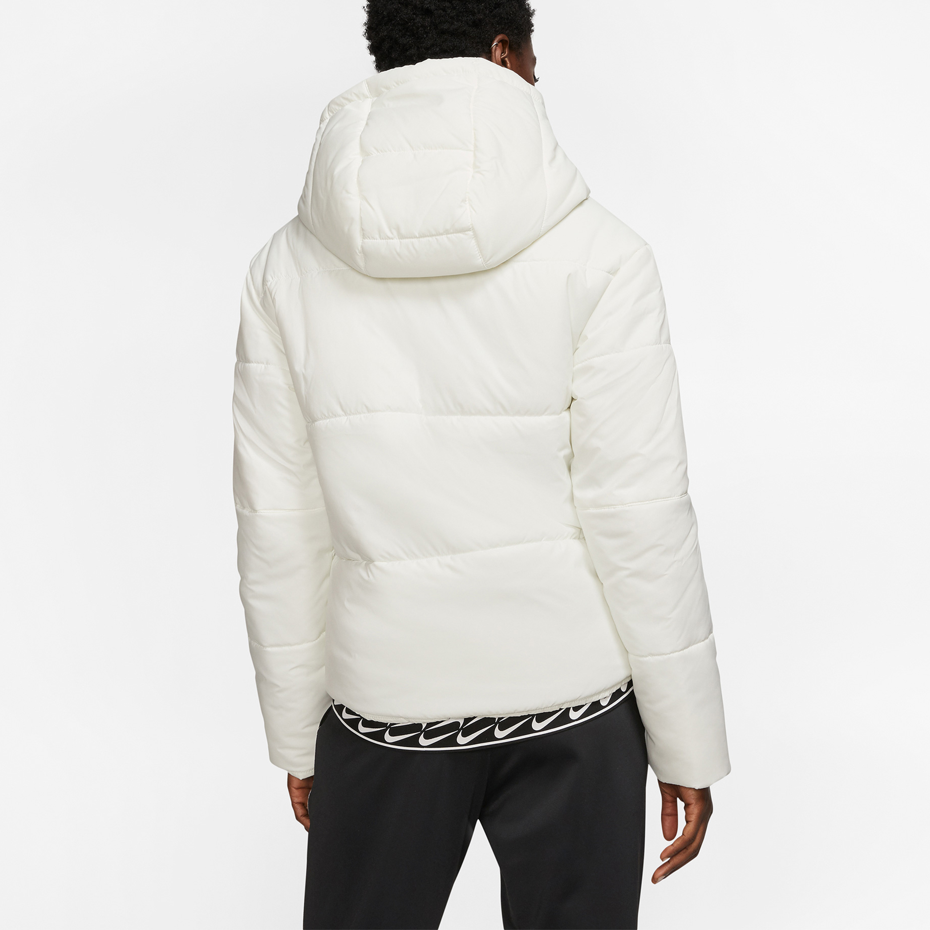 Женская куртка Nike Sportswear Synthetic-Fill (белая) — фото 4