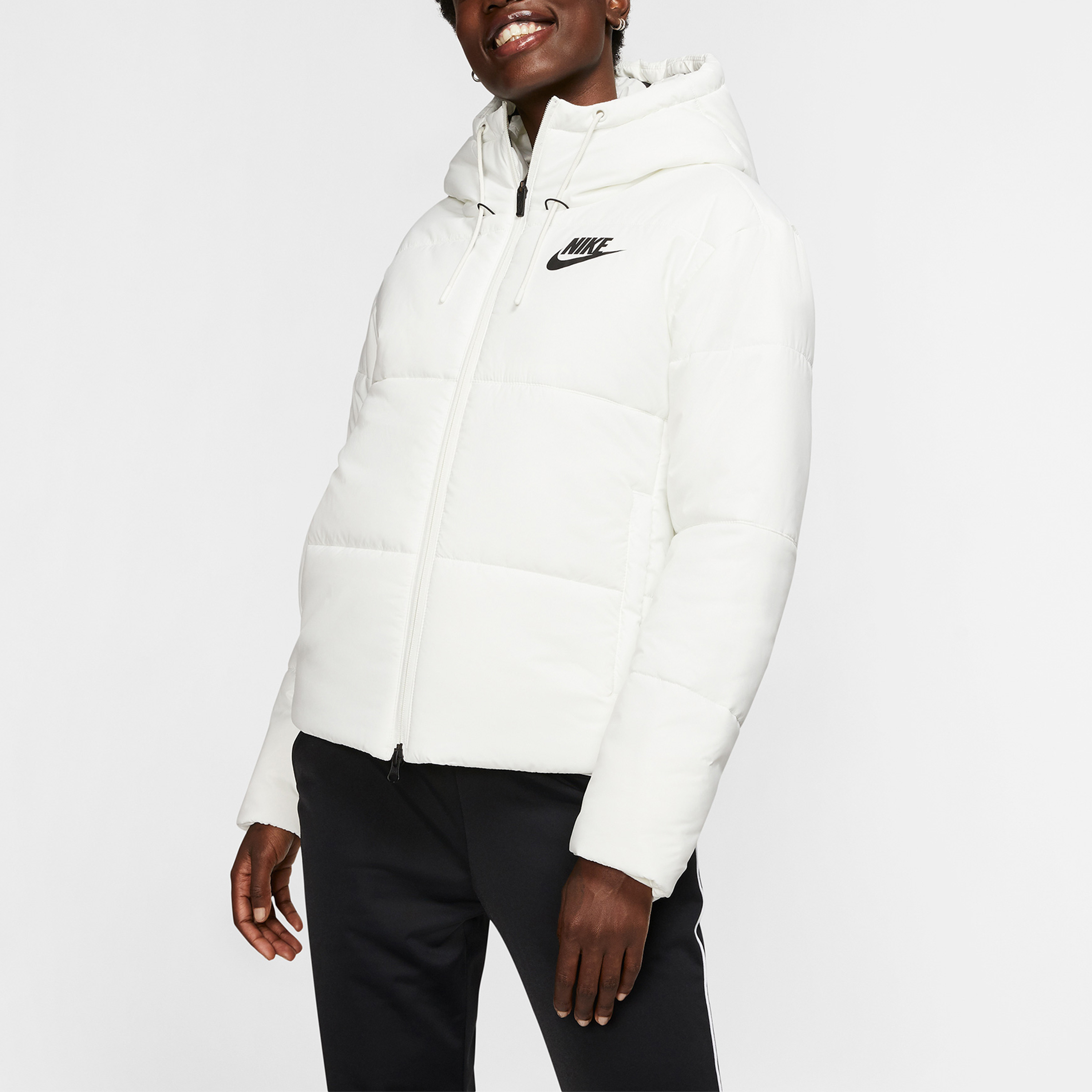 Женская куртка Nike Sportswear Synthetic-Fill (белая) — фото 5