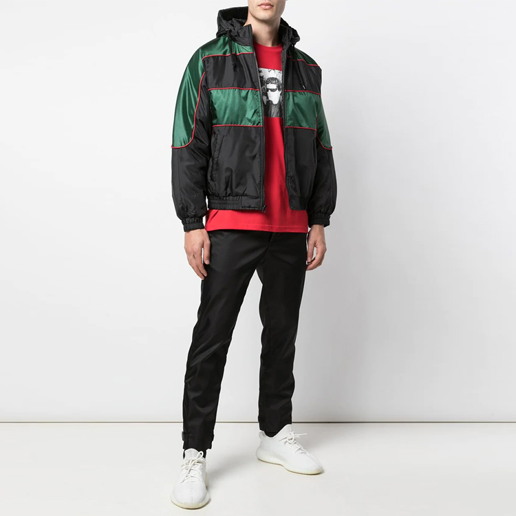 Куртка Supreme Sports Piping Puffy Jacket (черно-зеленый) — фото 3