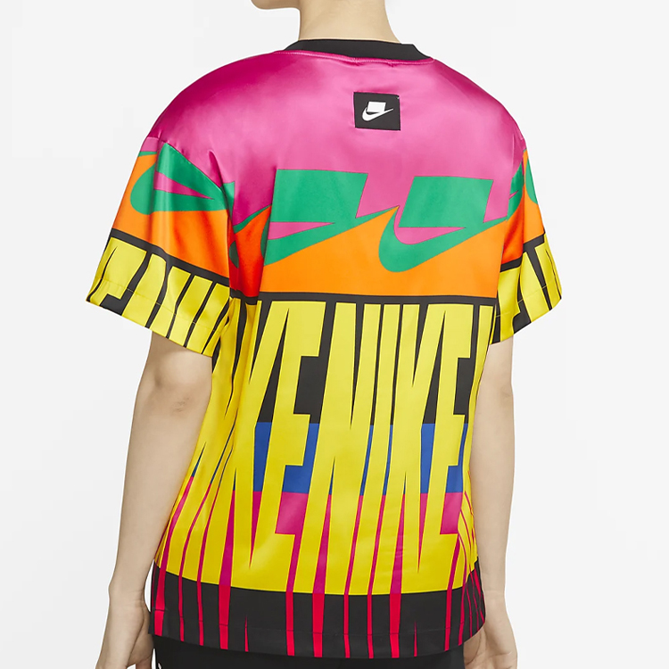 Женская футболка Nike Sportswear NSW (разноцветная) — фото 4