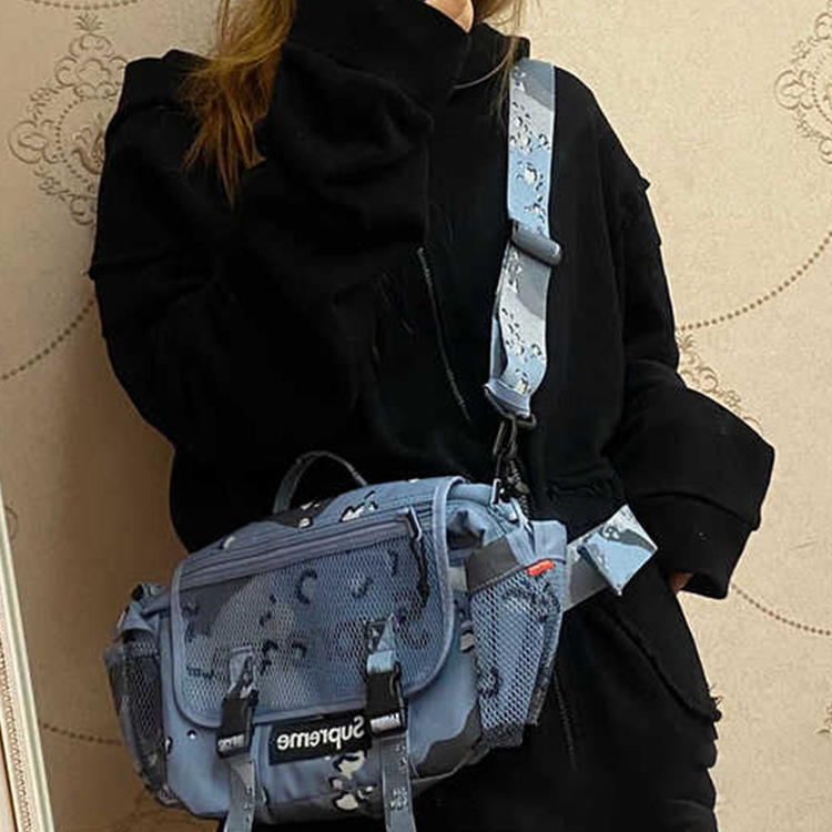 Мужская сумка Supreme SS20 Week 1 Waist Bag 3M (сине-белая) — фото 5