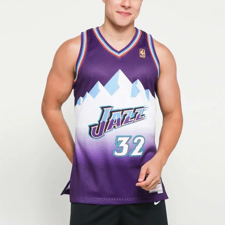 Mitchell & Ness Utah Jazz Road 1996 97 Karl Malone Swingman Jersey