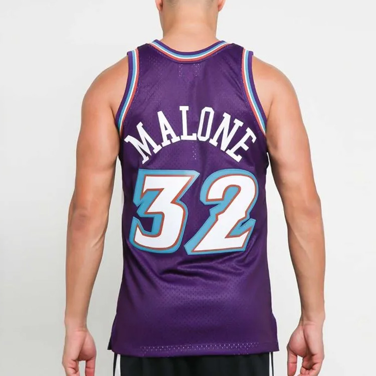 Mitchell & Ness Utah Jazz Road 1996 97 Karl Malone Swingman Jersey
