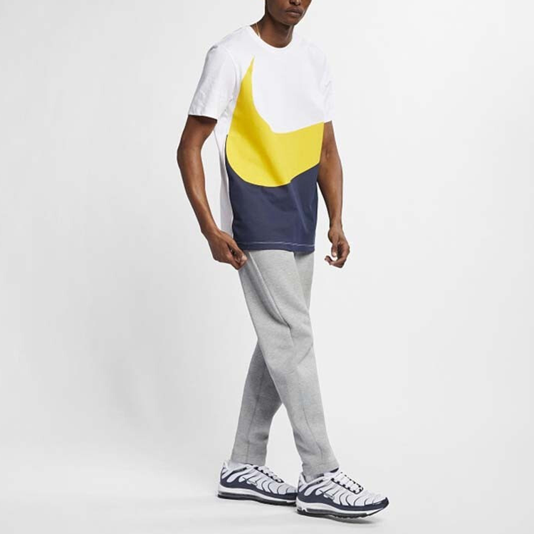 Мужская футболка Nike CK9586-102 (бело-желто-синяя) — фото 2