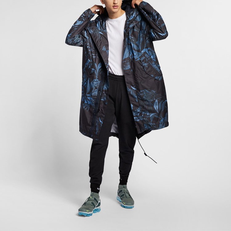 Мужская куртка Nike Nsw Parka Aop (сине-черная) — фото 4