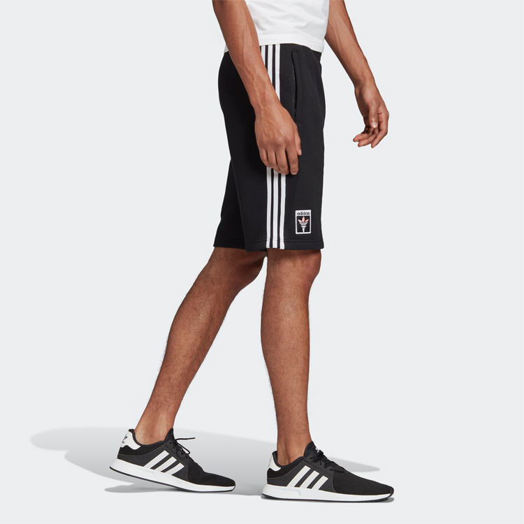 Мужские шорты adidas Originals (черные) — фото 6