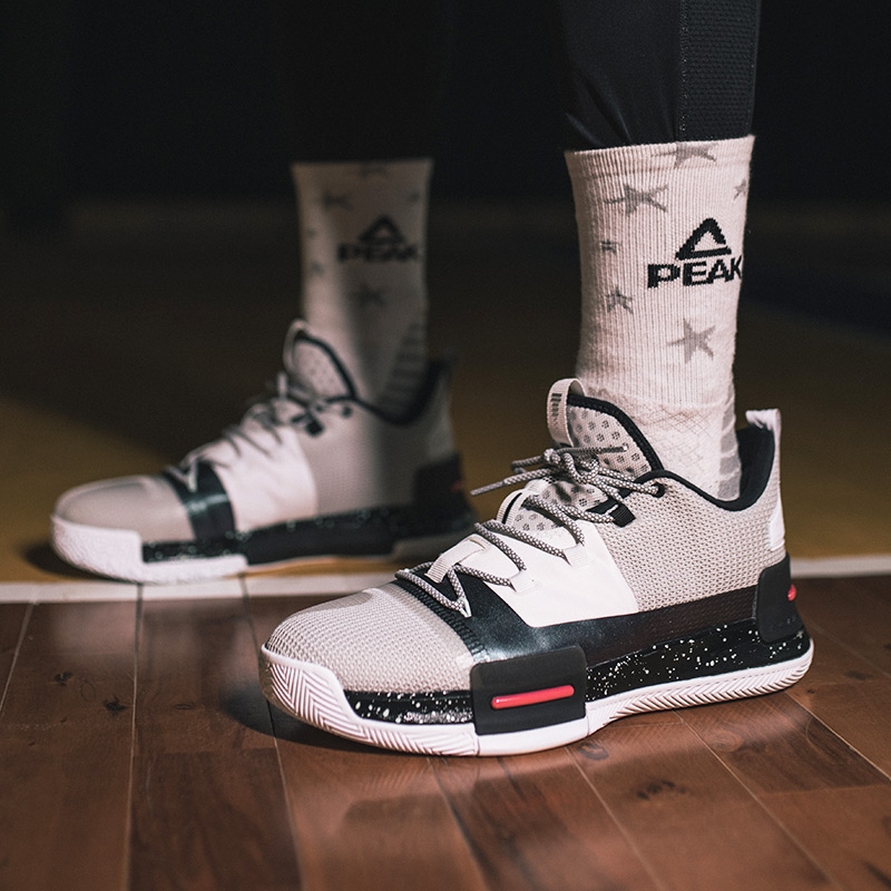 PEAK Flash Taichi Fabric Cushioning Slip Resistant Abrasion Resistant Mid top Taichi Performance Basketball Shoes Men's