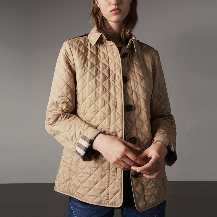 Женская куртка Burberry (картиковая) — фото 2